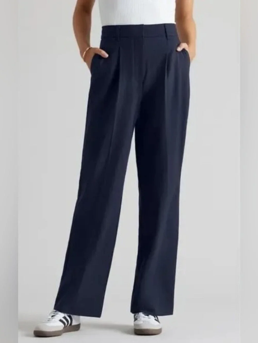 RHONE Commuter Pleated Trouser Pants Navy Blue Size 12 NWT